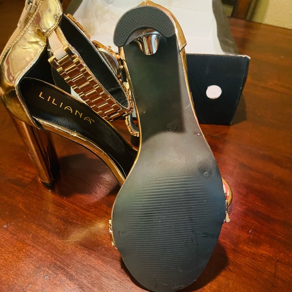 No Time to Waste - Picture 4 of 4